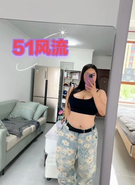 再次邂逅肥臀美女