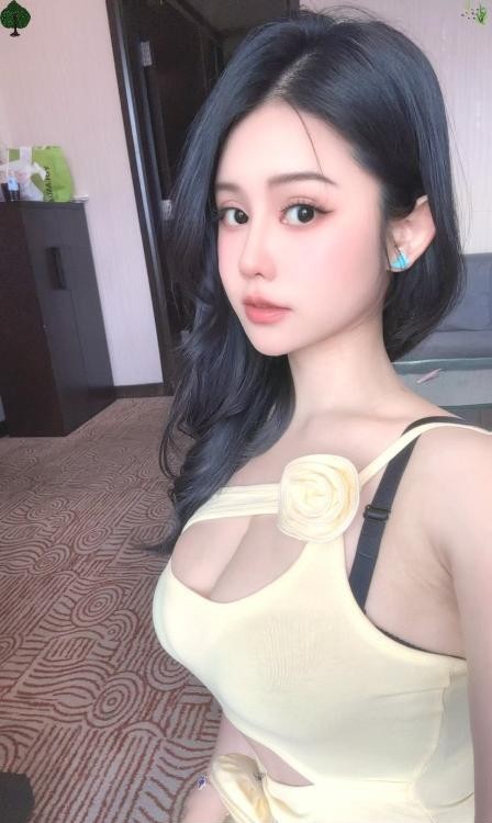 天河巨乳妹子
