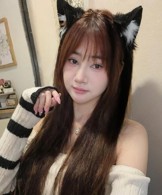 颜值大奶小琪琪