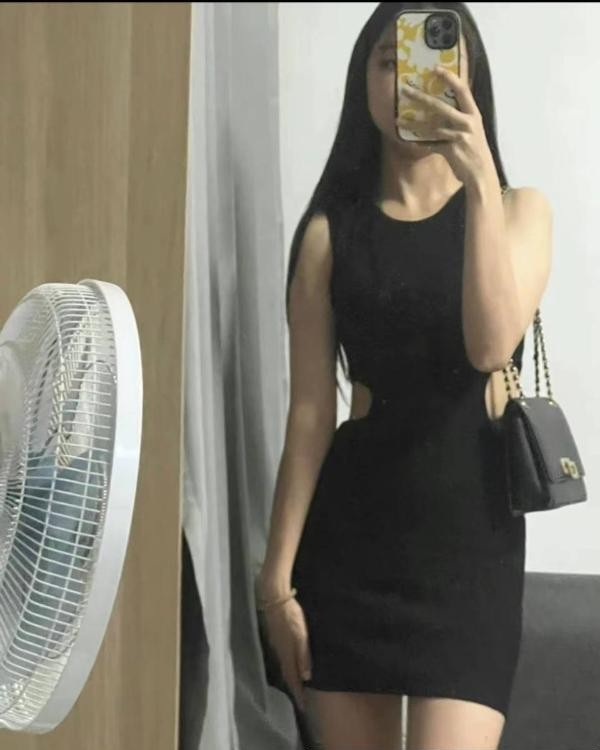 浦东长腿细腰小琴