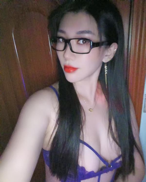 性欲旺盛的淫妇