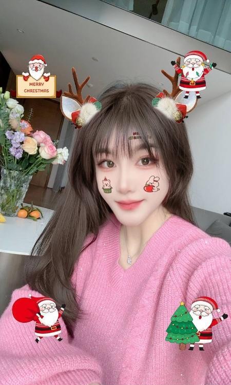 颜值高身材好姗姗