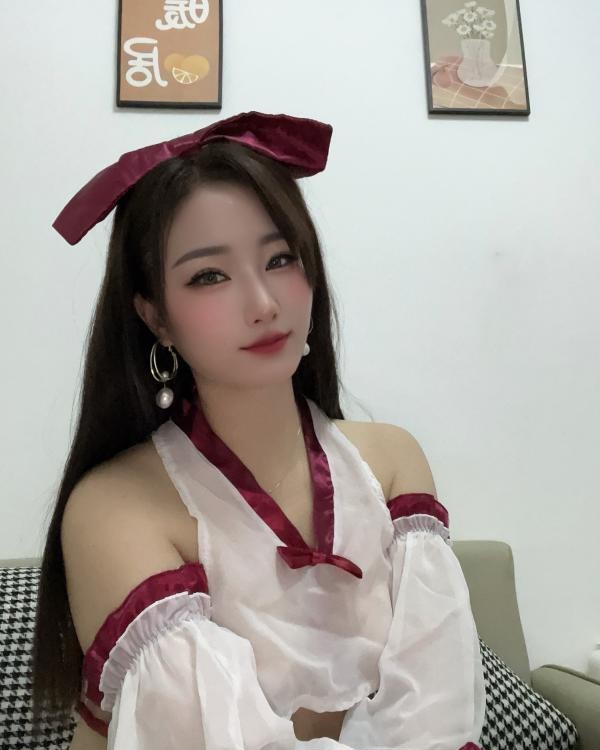 莞式制服小姐姐