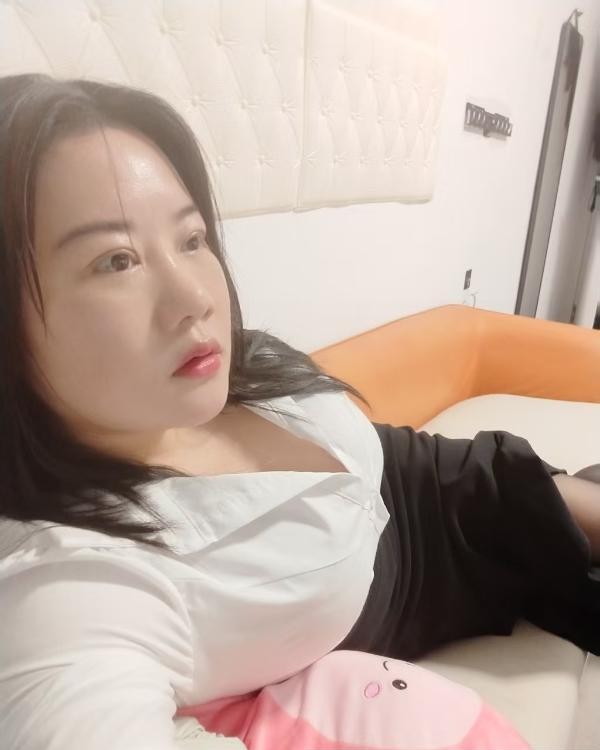 自聊服务系大胸