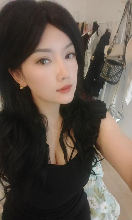 官渡丰满小少妇