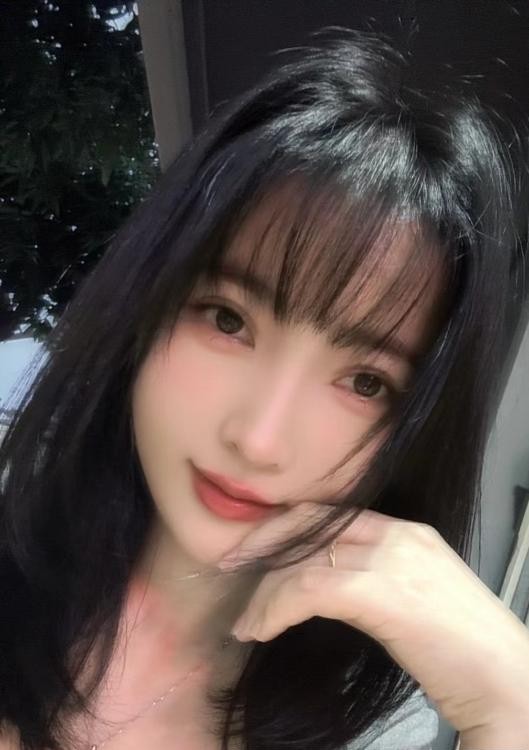 天河蜜桃臀玥玥