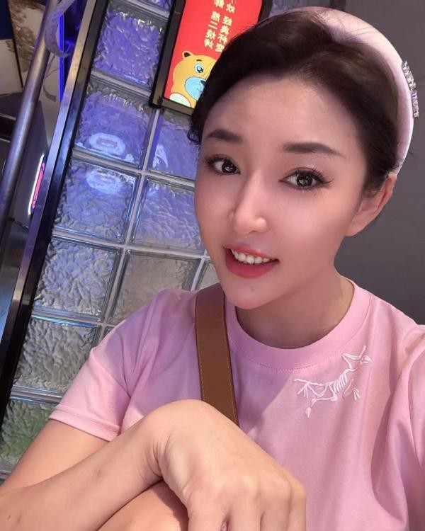 汉阳大长腿御姐雯宝