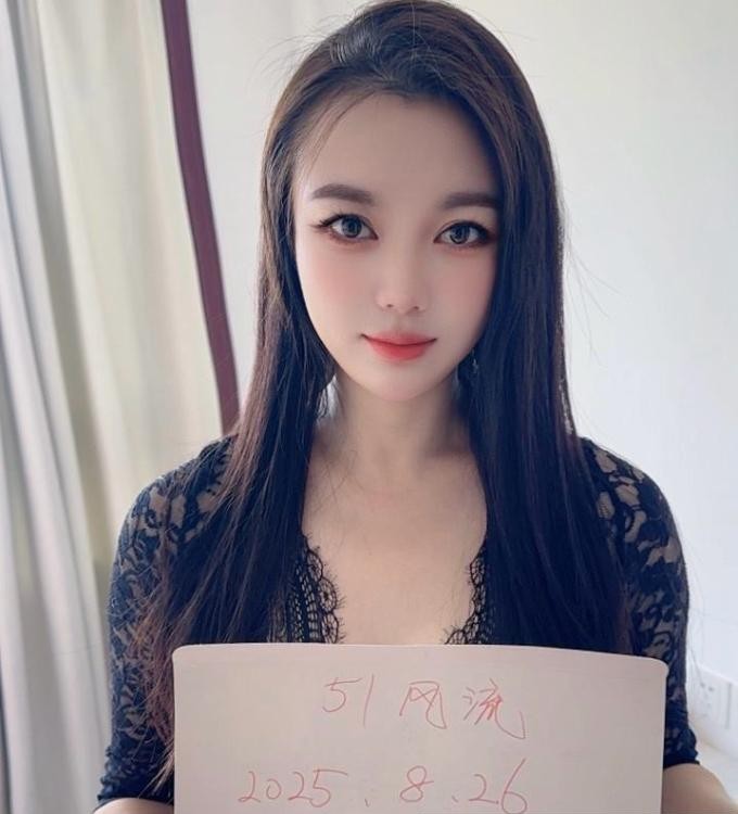 性感情趣黑丝乔乔