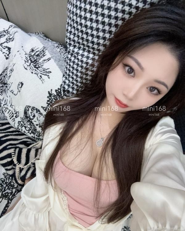 拱墅大胸萝莉初体验