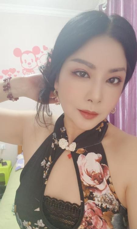 花果园风骚御姐艳儿