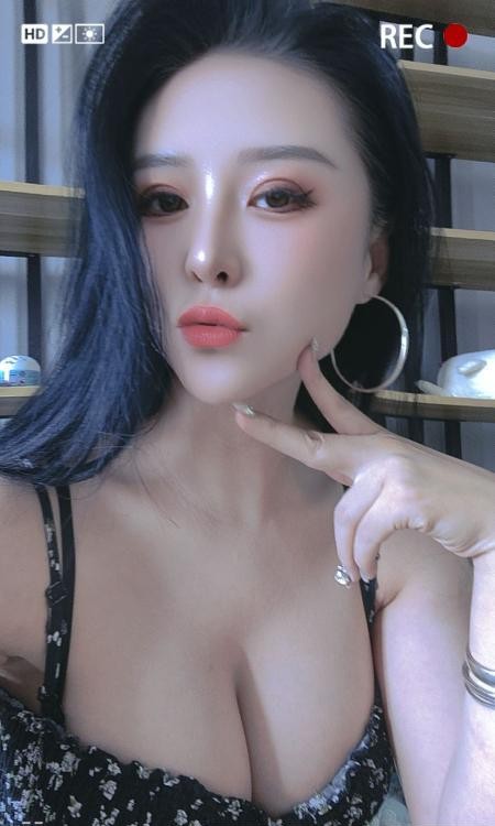 包河区大胸玉女小姐姐