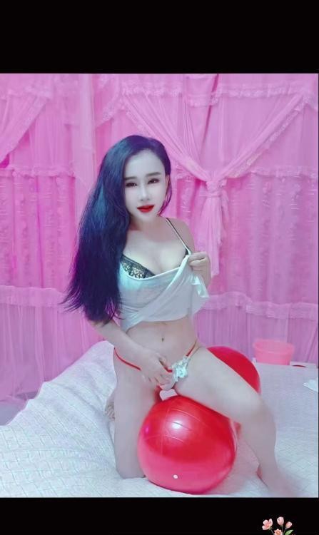 奉天大奶风骚御姐