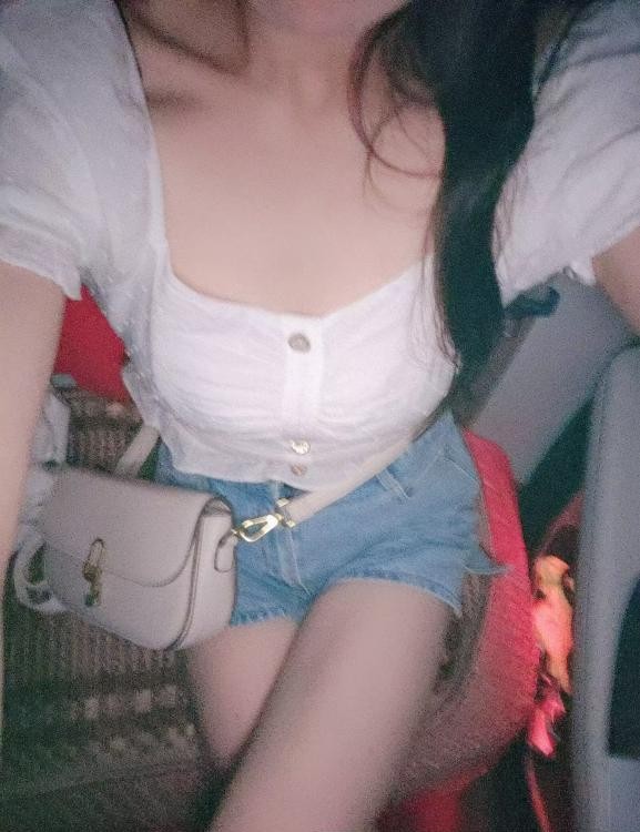 长安区知性御姐鱼儿