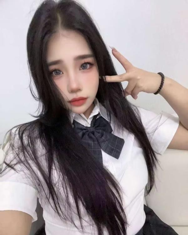 江汉零零后辣妹