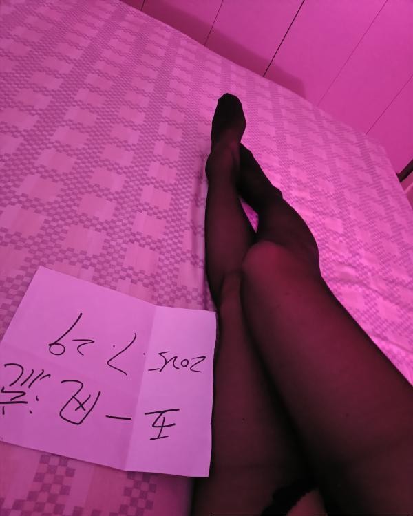 人美声甜服务系小姐姐