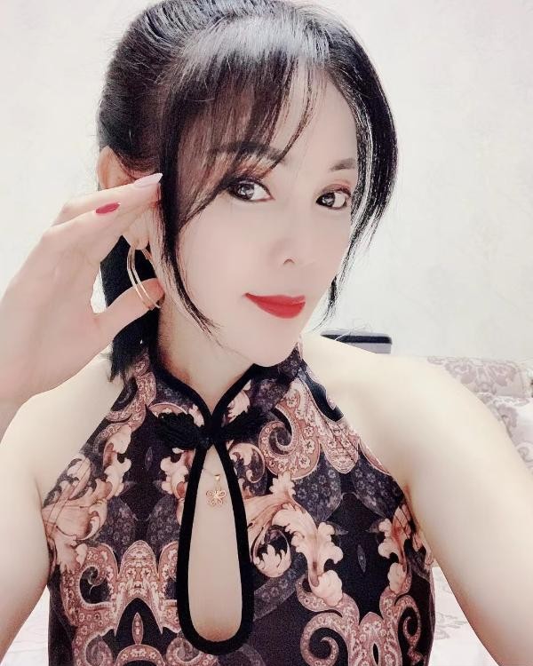 四川少妇晓楚嫣