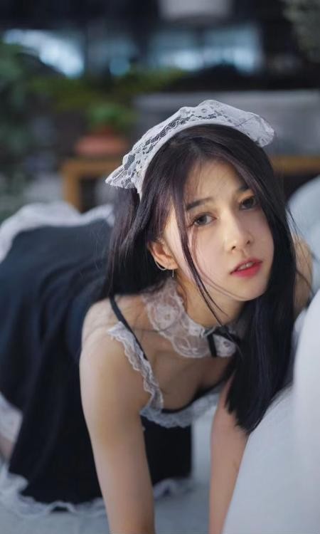 高颜值美女老师