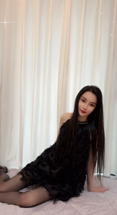 上城长腿少妇米果