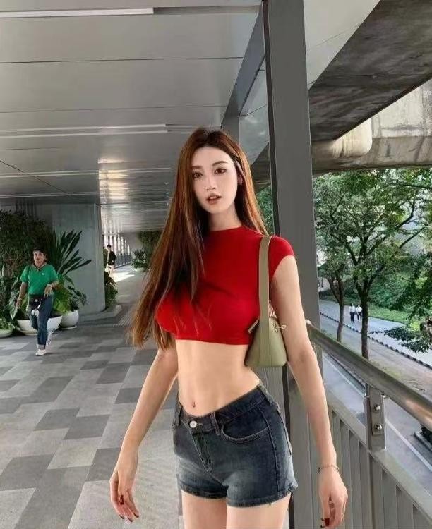 大长腿高颜值极品MM