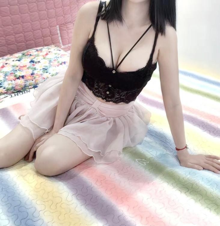 婀娜多姿小妖精