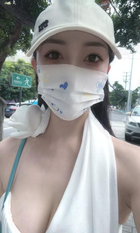 爱健身的御姐媛欣