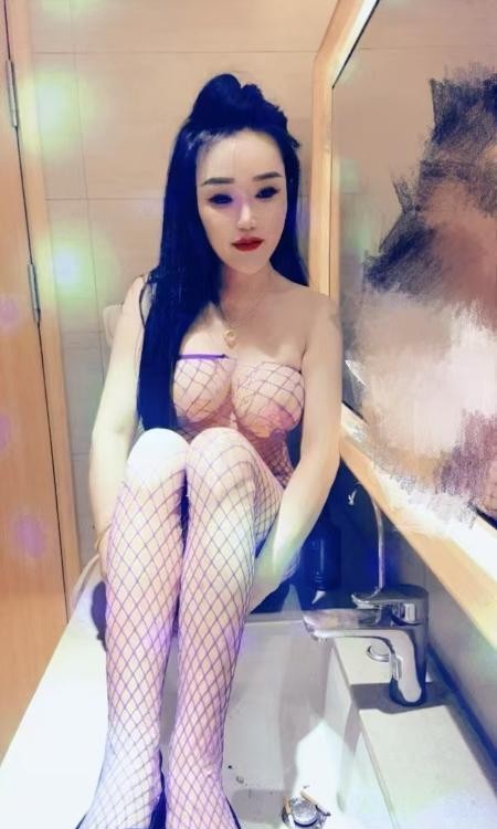 角色扮演大胸姐