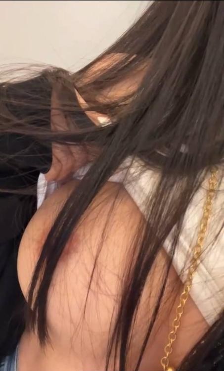 胸大白嫩颜值老师