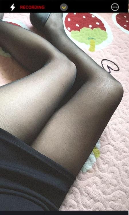 天津黑丝小骚逼