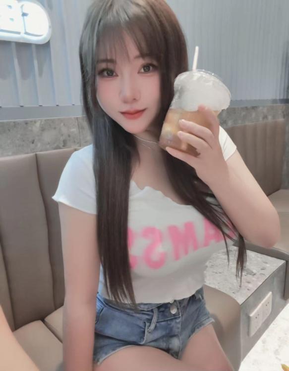 健身老师骚兔子