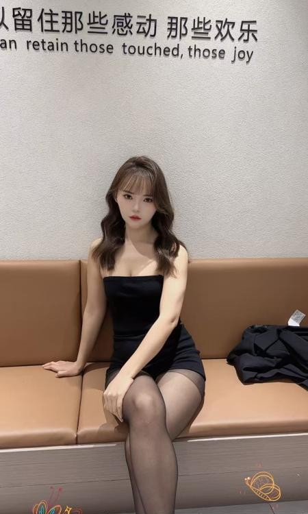 白云风骚小妹婷婷