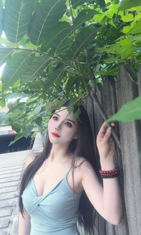 闵行好看小美女