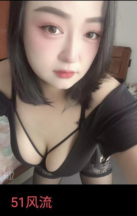 轻熟服务型大胸大臀