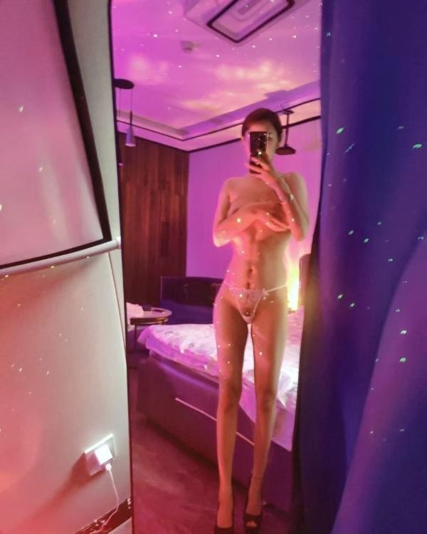 夫子庙高个琳琳