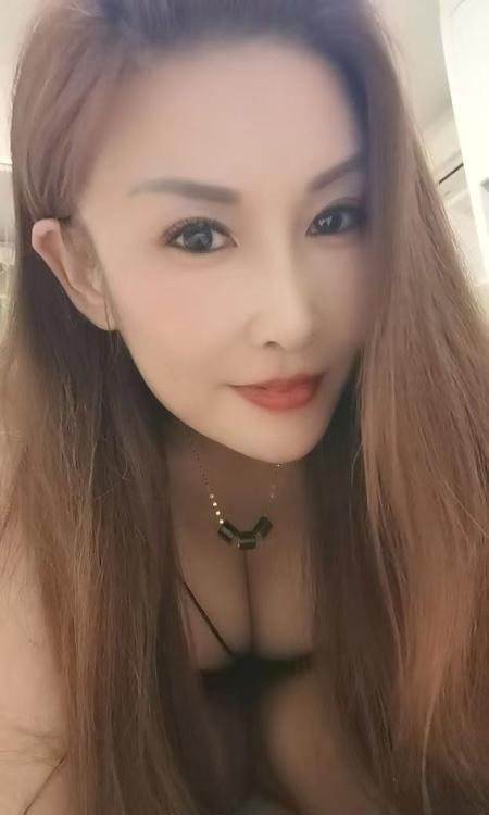 罗湖性价比大胸少妇