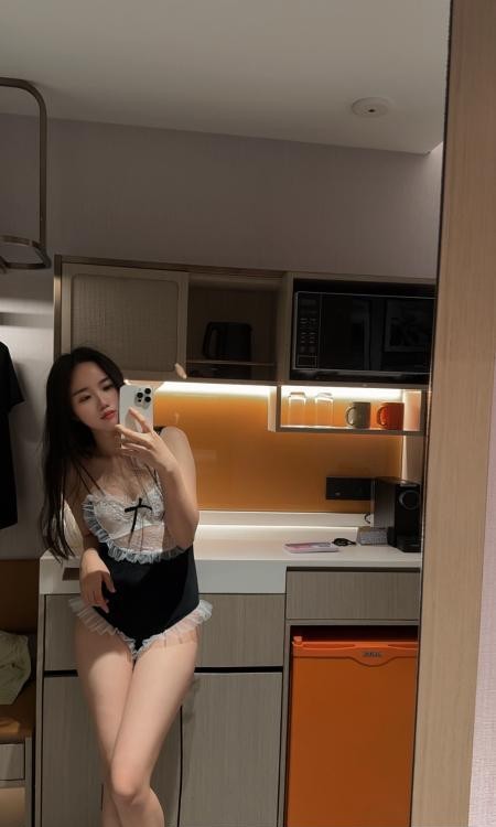 个人老师娜美在坪洲