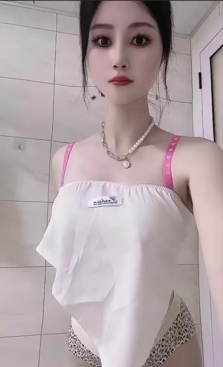 洪山细腰大奶菲姨