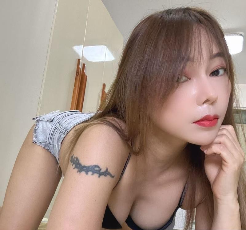 南山性感颜值美女姐姐