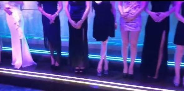 上海大长腿双飞半价