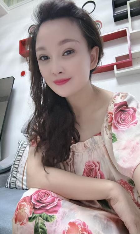 蜀山区大胸少妇