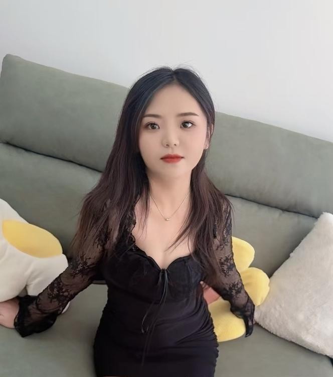 实惠兼职美少妇