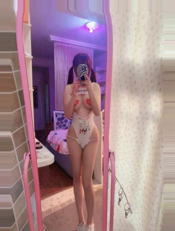 铁心桥大奶嫩妹