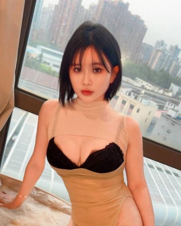 大胸丰臀曦瑶老师