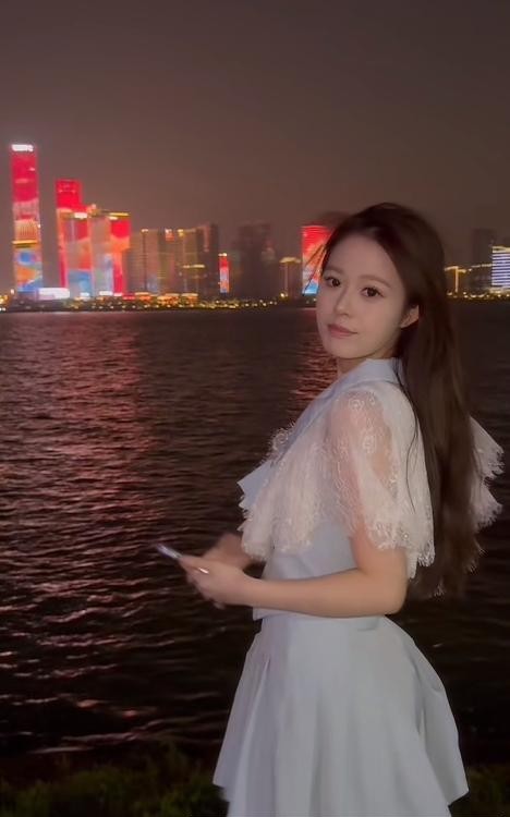 坂田168高挑美女