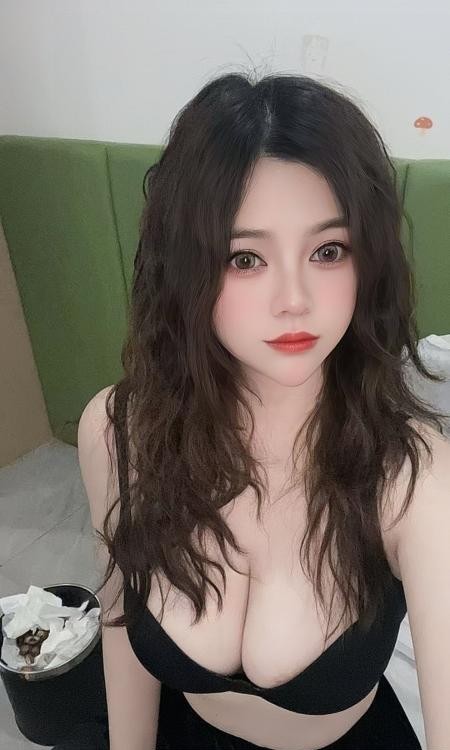 南湖大胸服务系老师