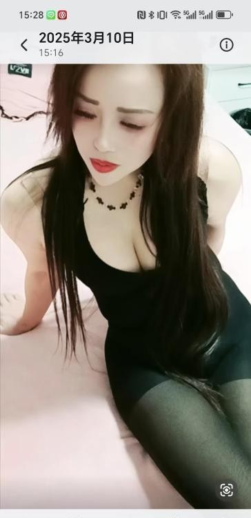 江宁泄火黑丝少妇