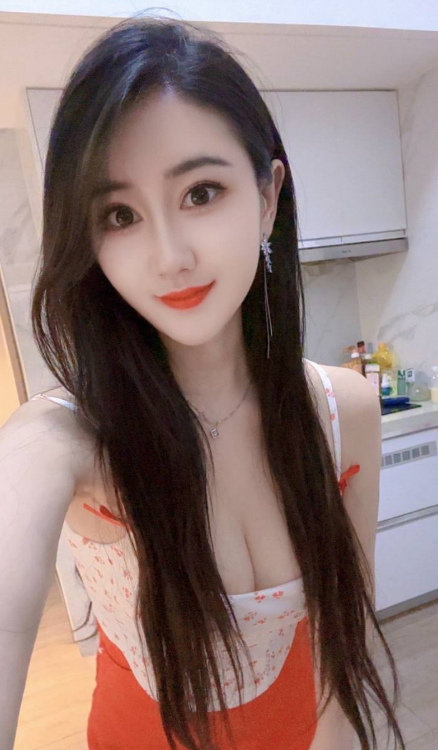 天河小骚逼林妹妹