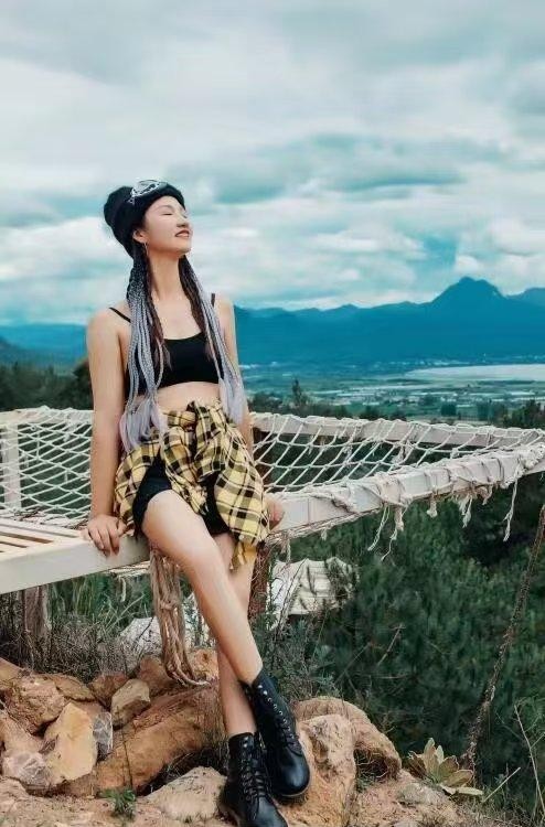 松江长腿美女瑶瑶