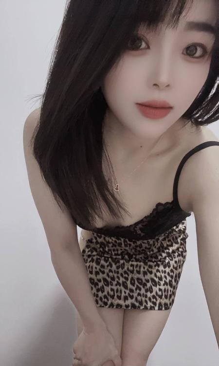 二刷服务淫女夏夏