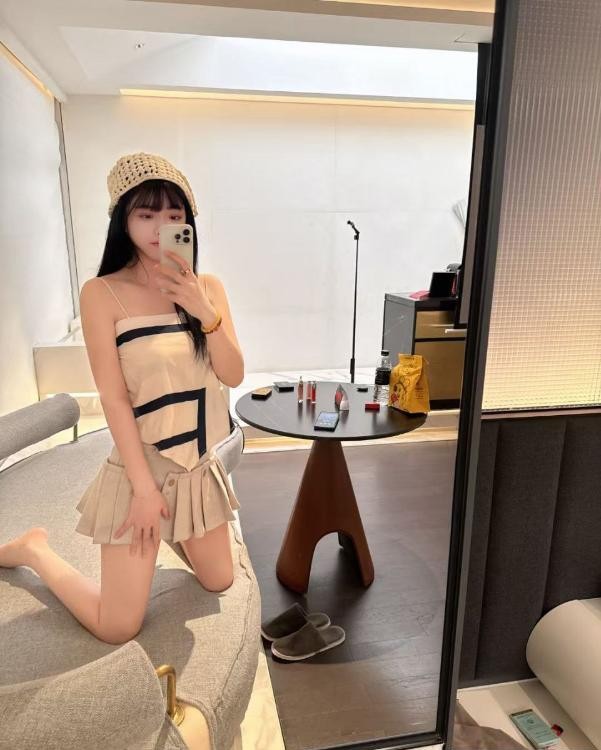 朝阳女友系杉杉