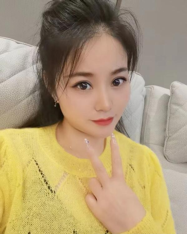 七堡御姐小欣欣